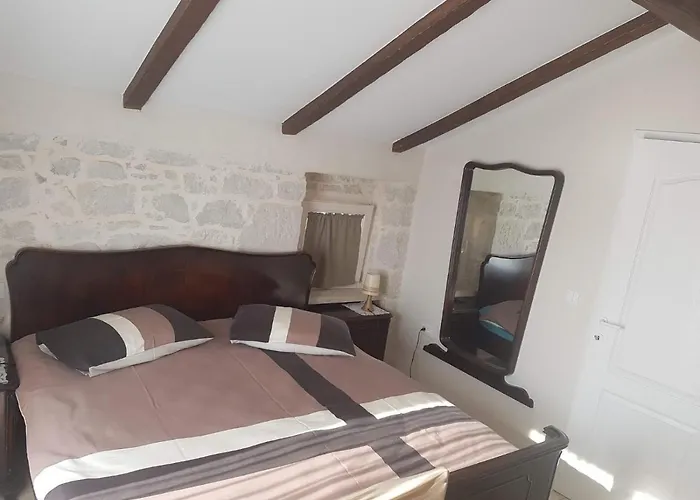 Casa Ladonja Hébergement de vacances *